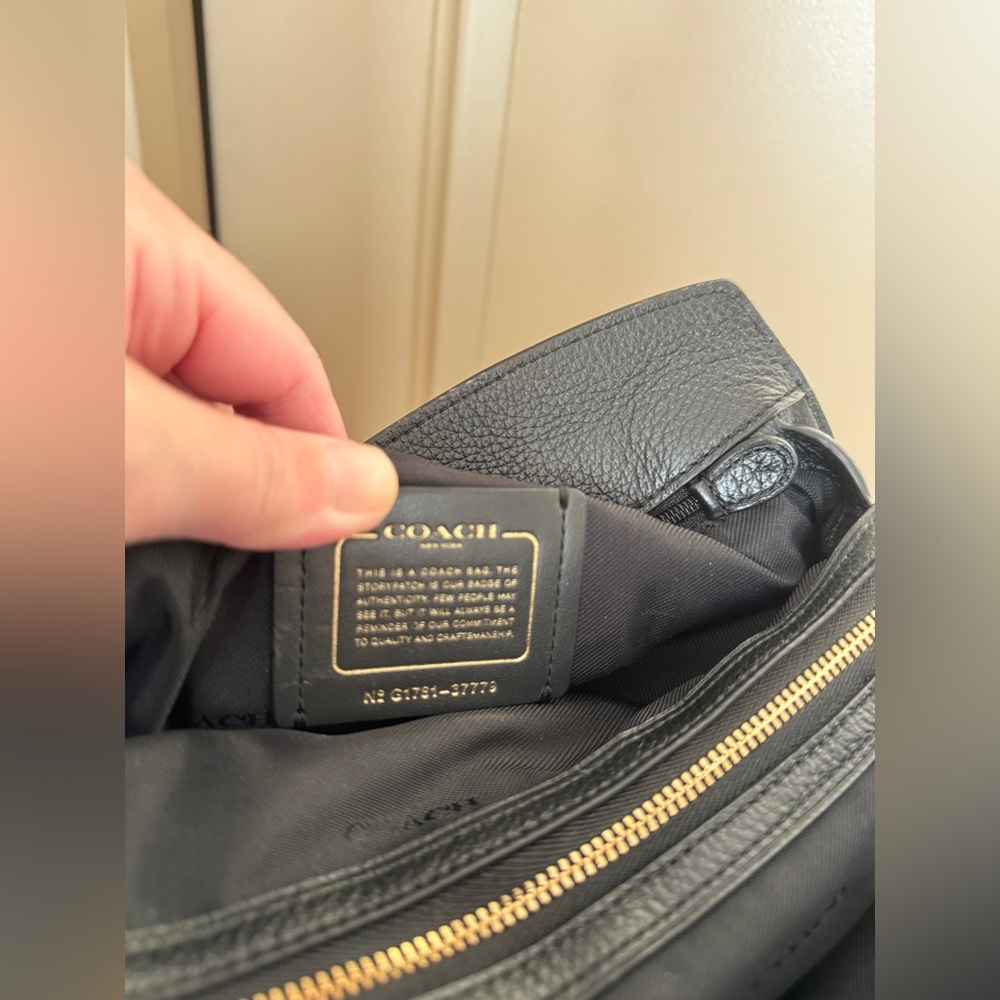 COACH Mercer Bag - Picture 12 of 17